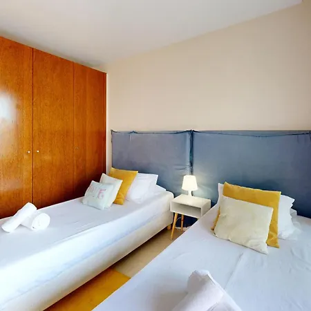 Apartment Herdade Dos Salgados, T2 12c 2a, Lagoas *