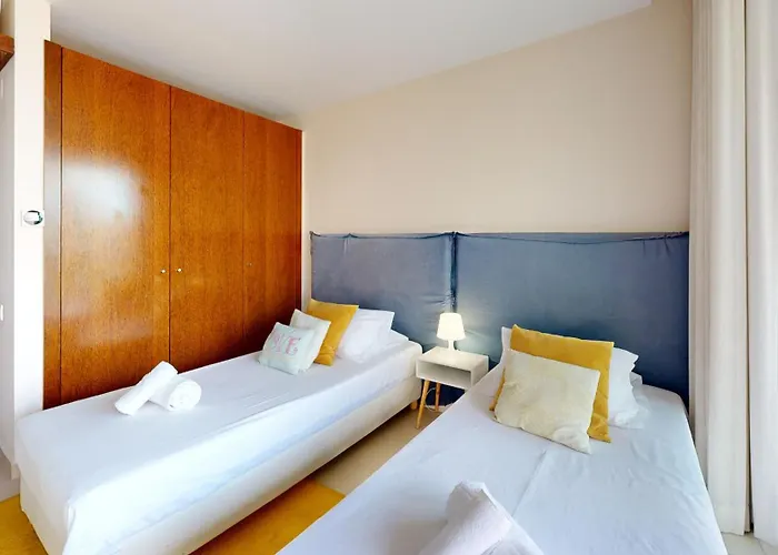 Apartment Herdade Dos Salgados, T2 12c 2a, Lagoas *