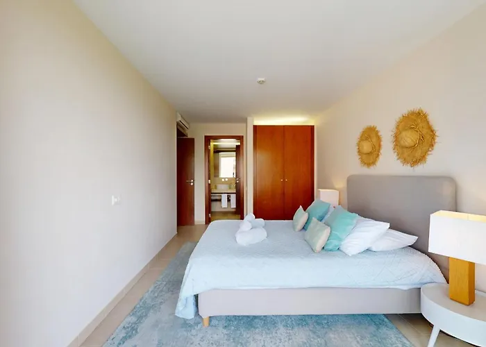 Herdade Dos Salgados, T2 12c 2a, Lagoas